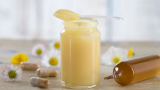 Gelée royale : Propriétés, Bienfaits, Posologie, Astuces